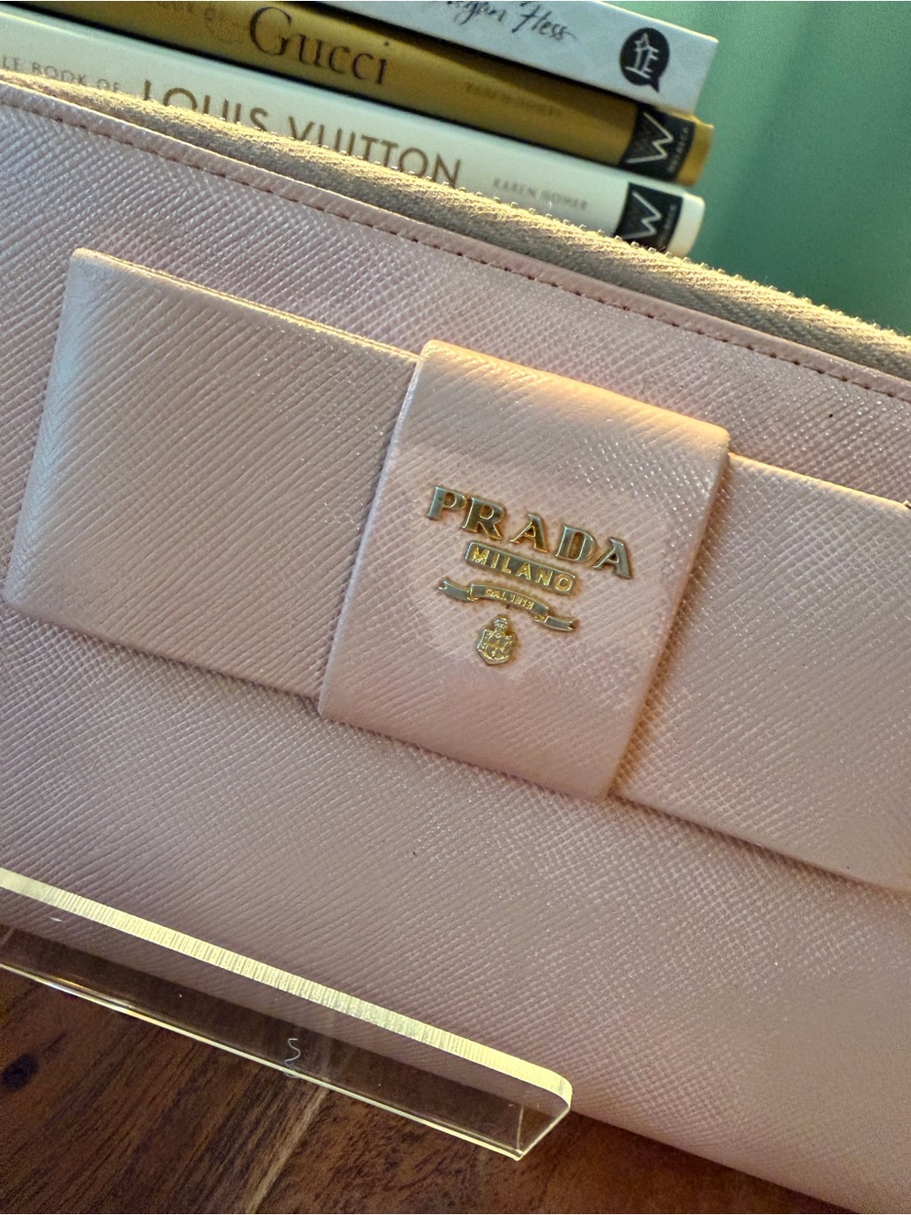 Prada Pink Saffiano Zip-Around Wallet with Bow Accent - Picture 2 of 5